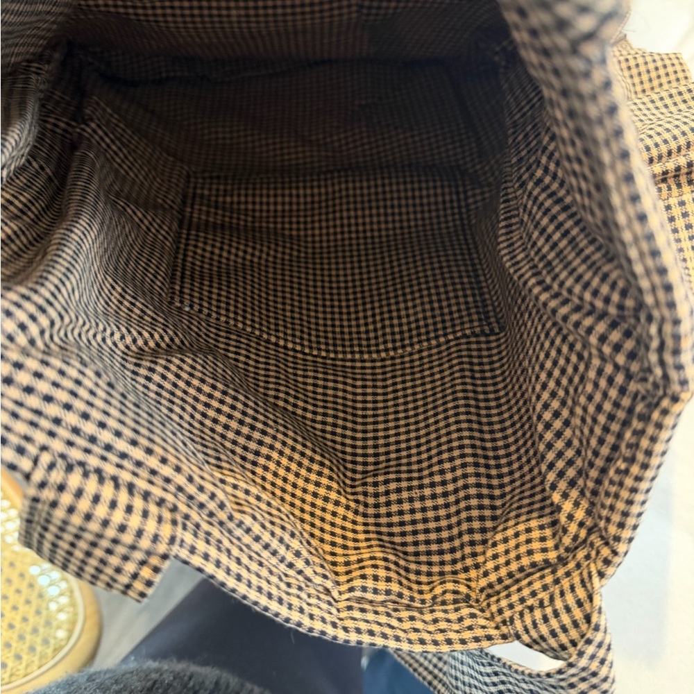 Handmade Ruffle Tote - Picture 2 of 2